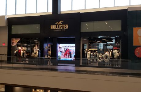 hollister in scarborough town centre